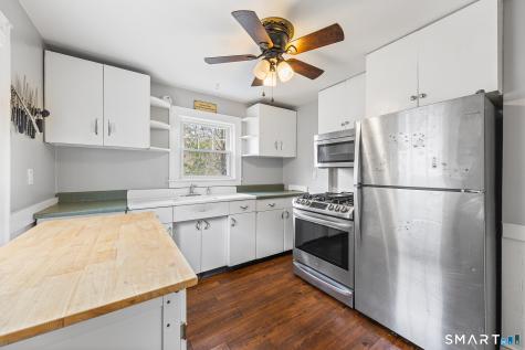 134 Aetna Street Naugatuck CT 06770
