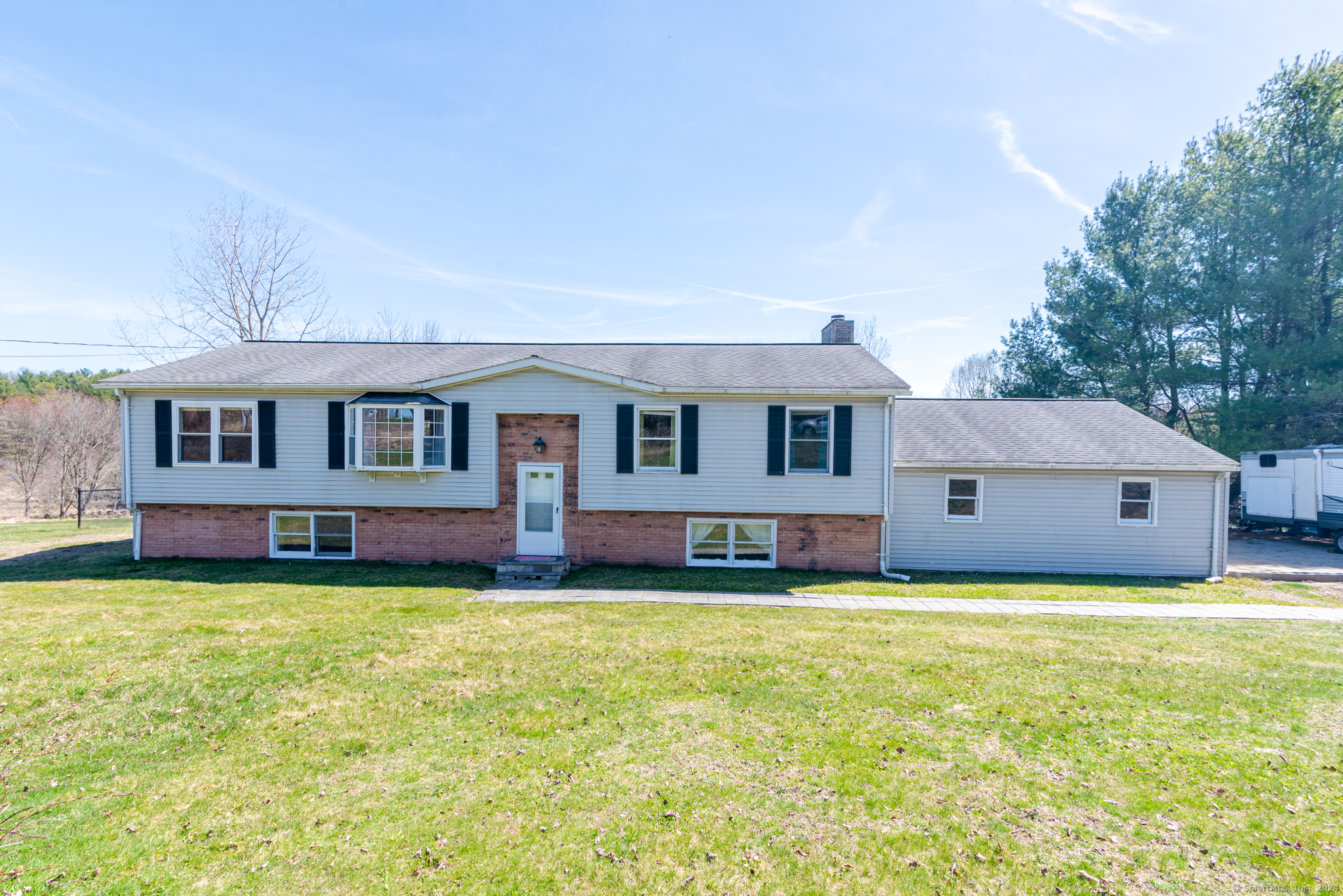 417 Dugg Hill Road Woodstock CT 06281