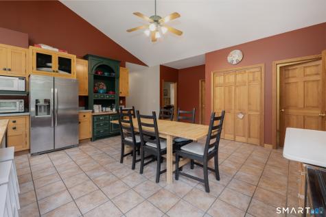 41 Wilson Drive Oxford CT 06478