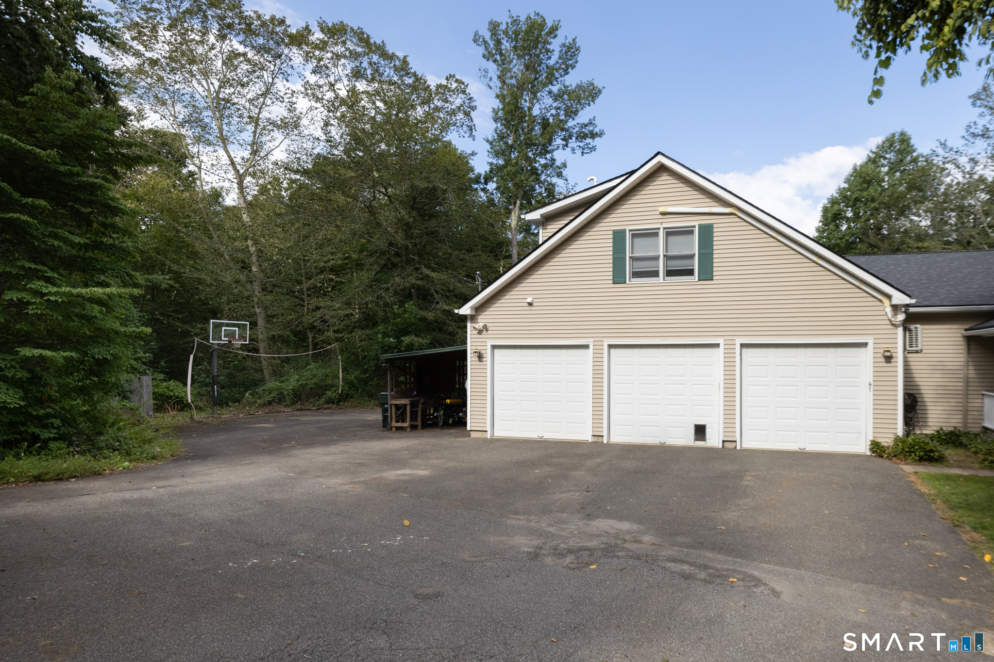 41 Wilson Drive Oxford CT 06478