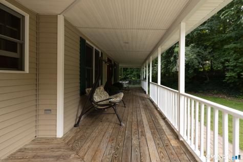 41 Wilson Drive Oxford CT 06478