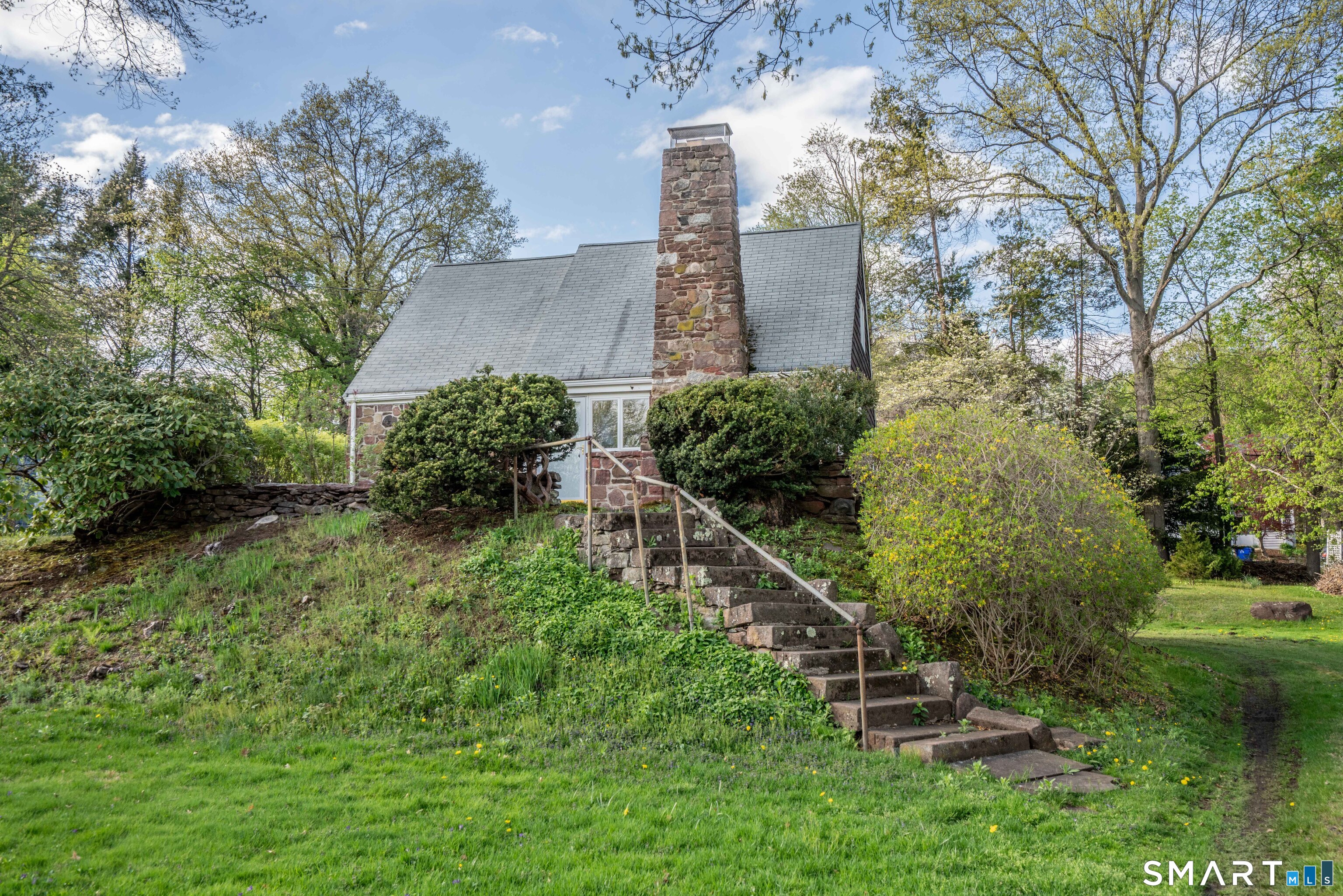 54 Flagg Road West Hartford CT 06117