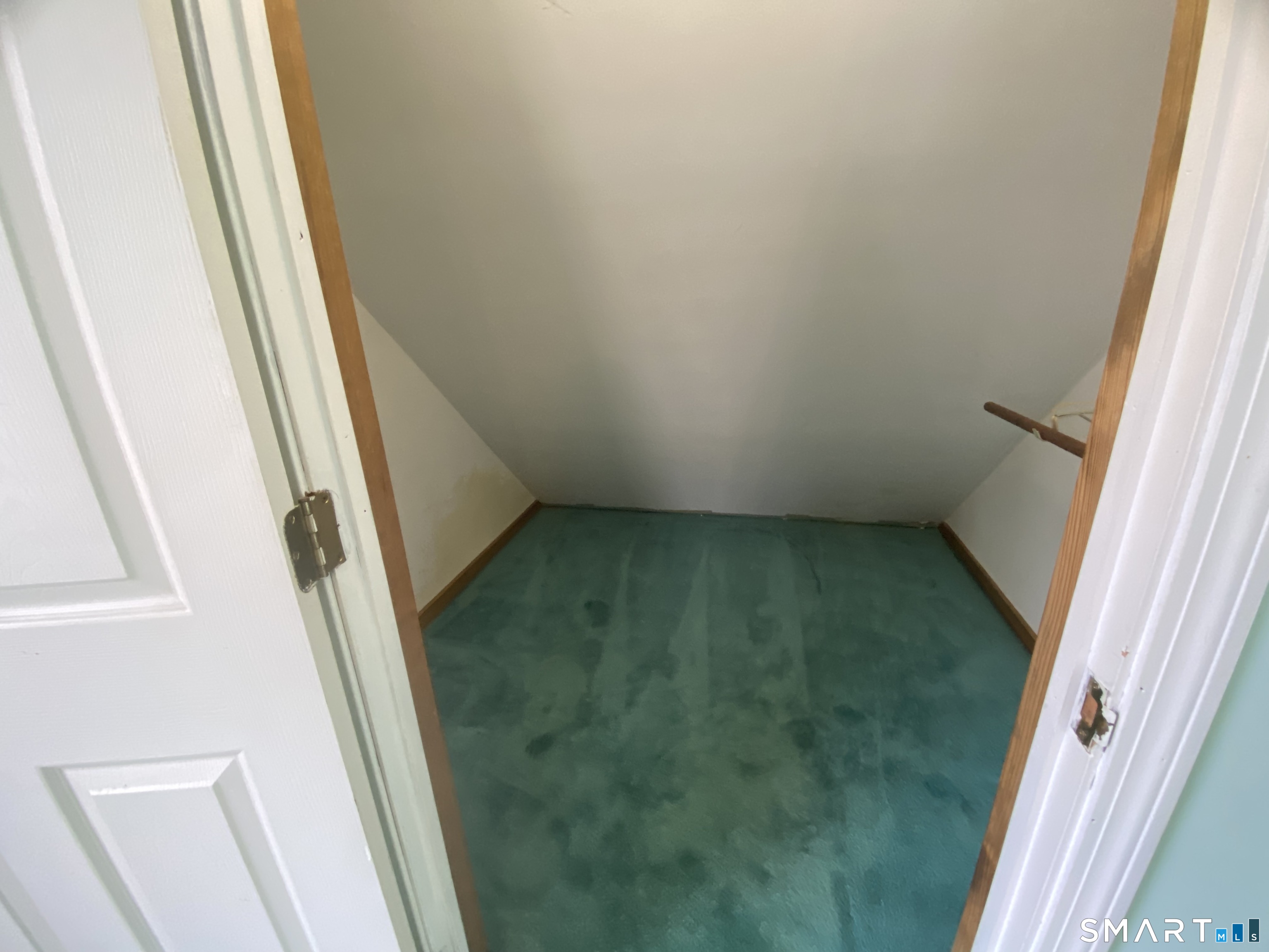 574 Town Street East Haddam CT 06469