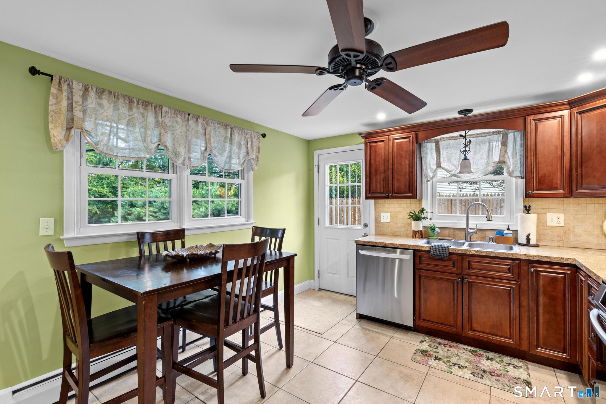 51 Midland Drive Colchester CT 06415