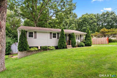 51 Midland Drive Colchester CT 06415