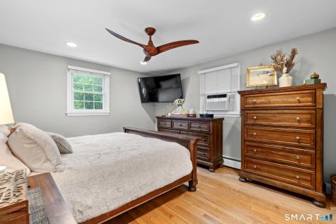 51 Midland Drive Colchester CT 06415