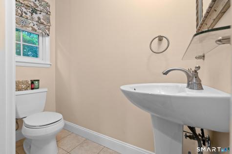 51 Midland Drive Colchester CT 06415