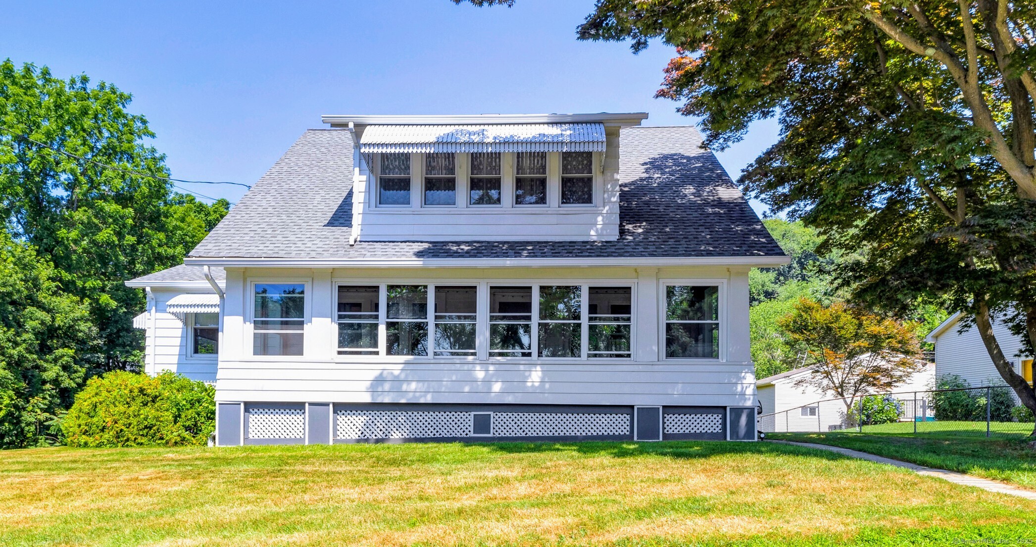 8 Homestead Avenue Derby CT 06418