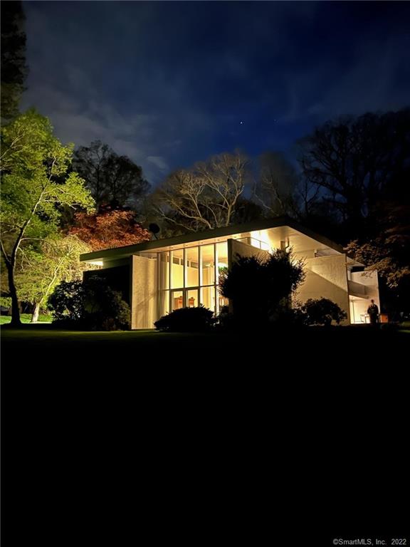 17 Pine Ridge Woodbridge CT 06525