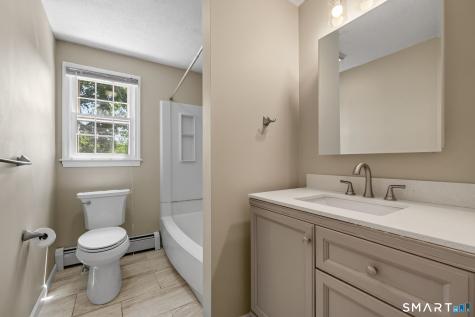 224 Anns Farm Road Hamden CT 06518