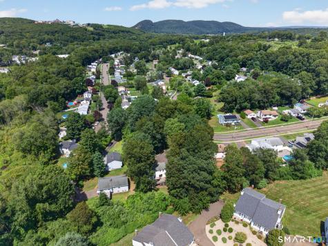 224 Anns Farm Road Hamden CT 06518