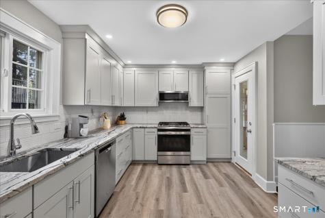 21 Hobson Avenue Milford CT 06460