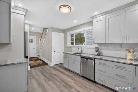 21 Hobson Avenue Milford CT 06460