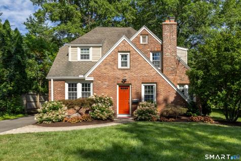 110 Foxcroft Road West Hartford CT 06119