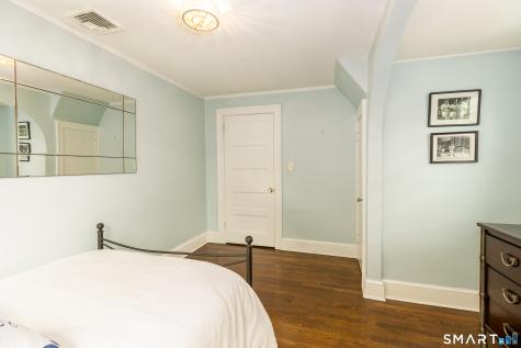 110 Foxcroft Road West Hartford CT 06119