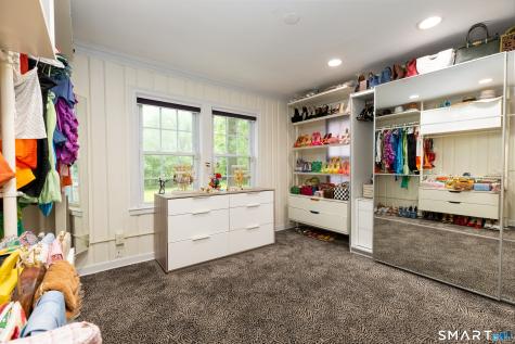 110 Foxcroft Road West Hartford CT 06119