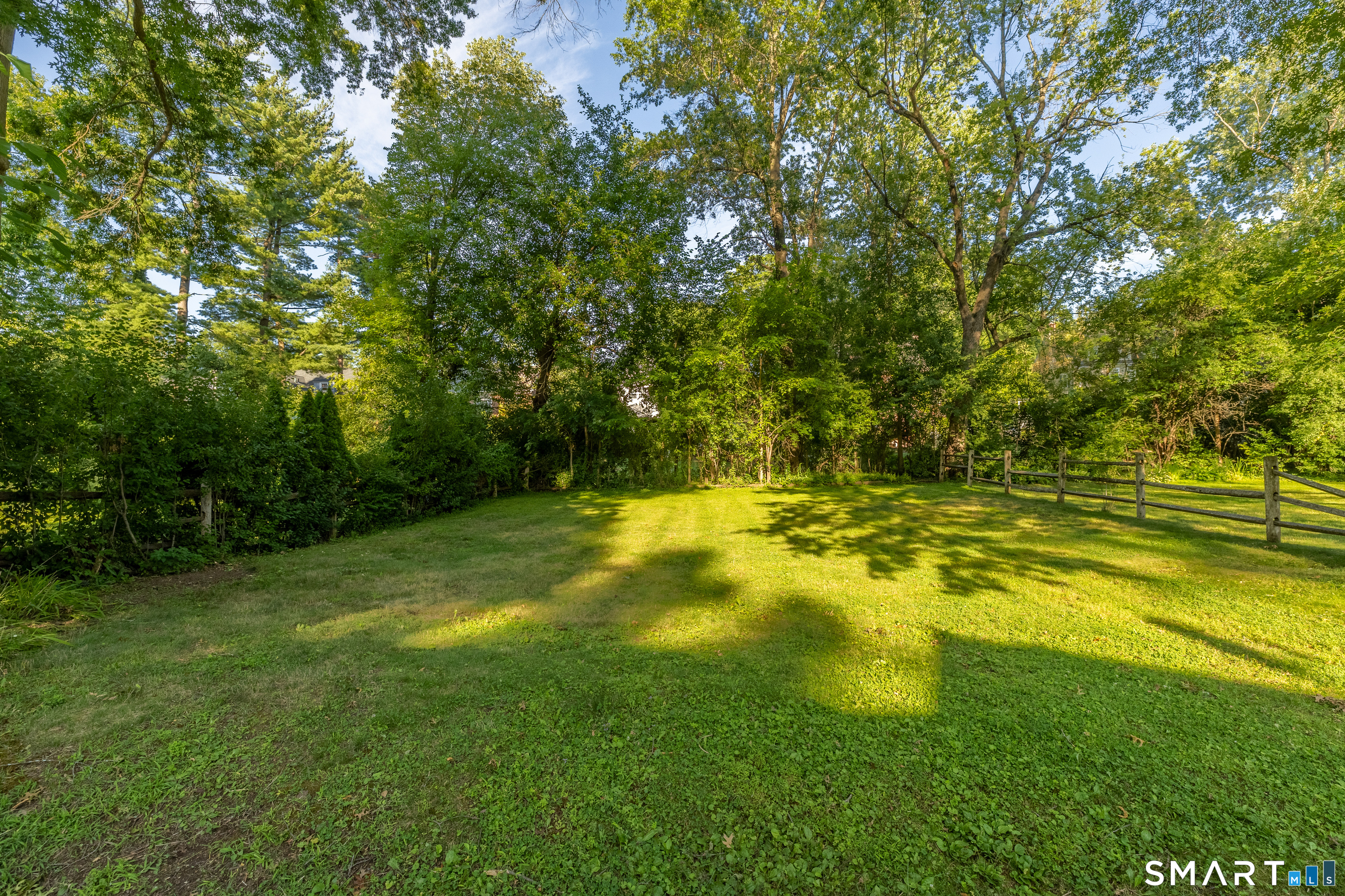 110 Foxcroft Road West Hartford CT 06119