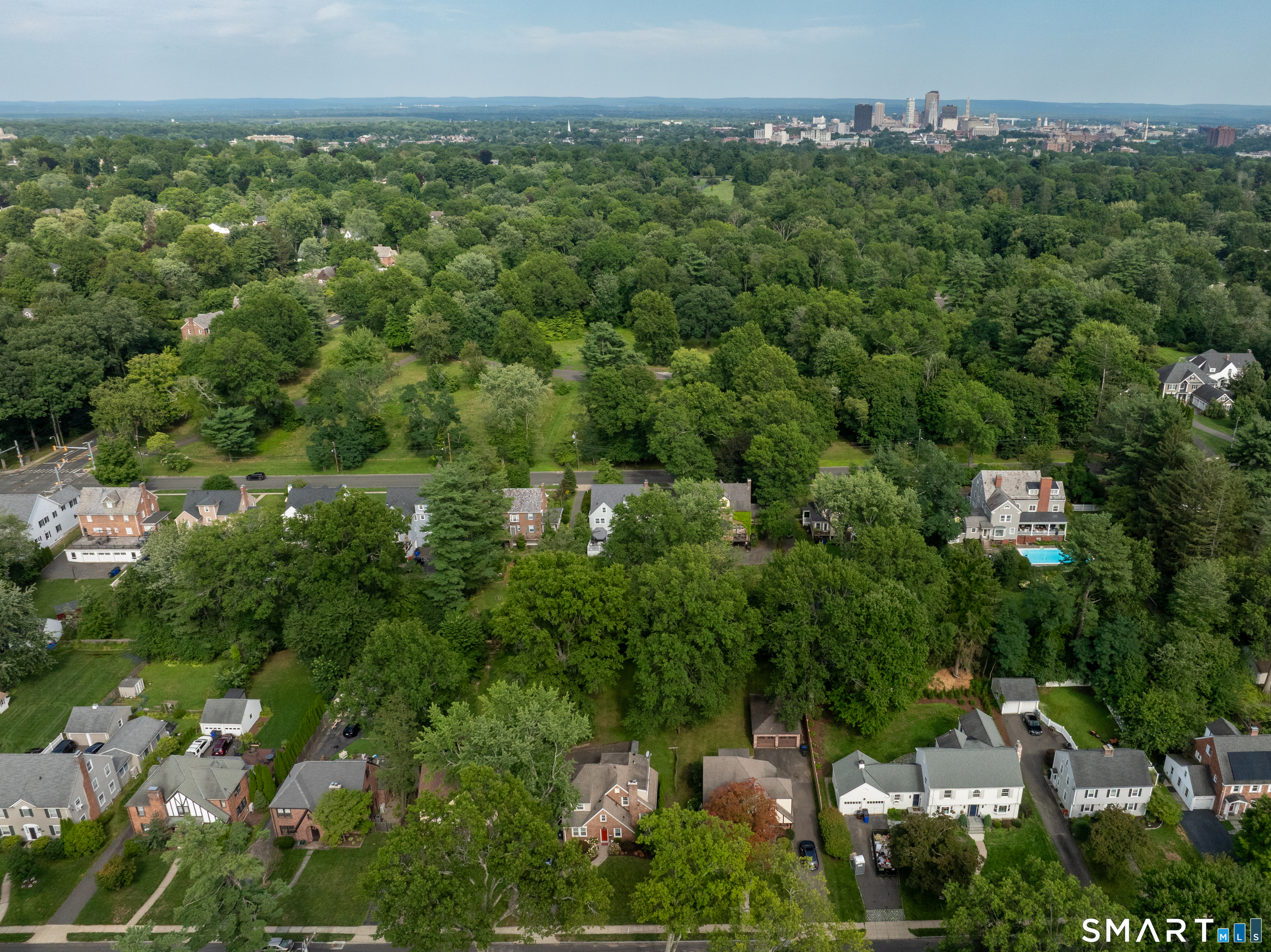 110 Foxcroft Road West Hartford CT 06119