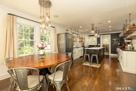 110 Foxcroft Road West Hartford CT 06119