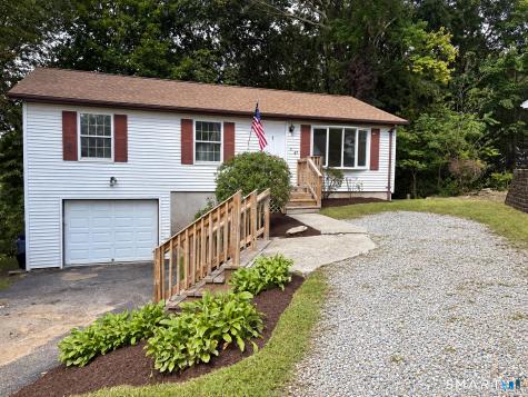 47 Rockwood Avenue Ansonia CT 06401