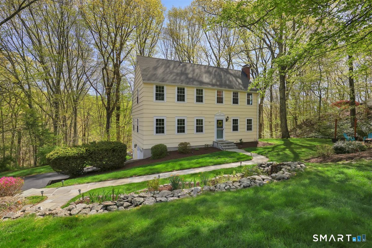 9 Academy Road Trumbull CT 06611