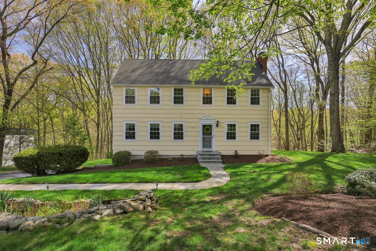 9 Academy Road Trumbull CT 06611