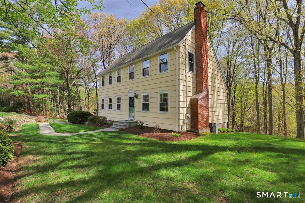 9 Academy Road Trumbull CT 06611