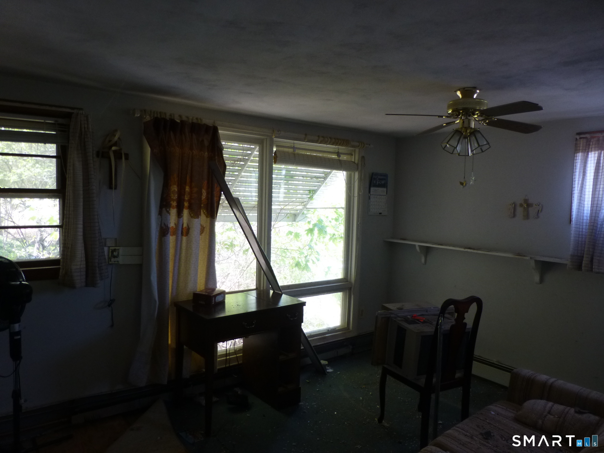 31 Park Ave Extension Montville CT 06382