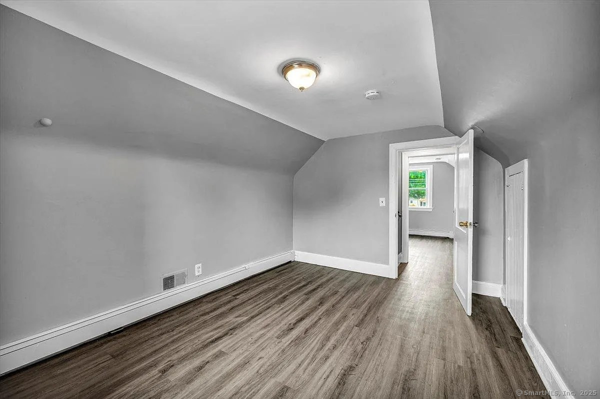 182 Trumbull Avenue Bridgeport CT 06606