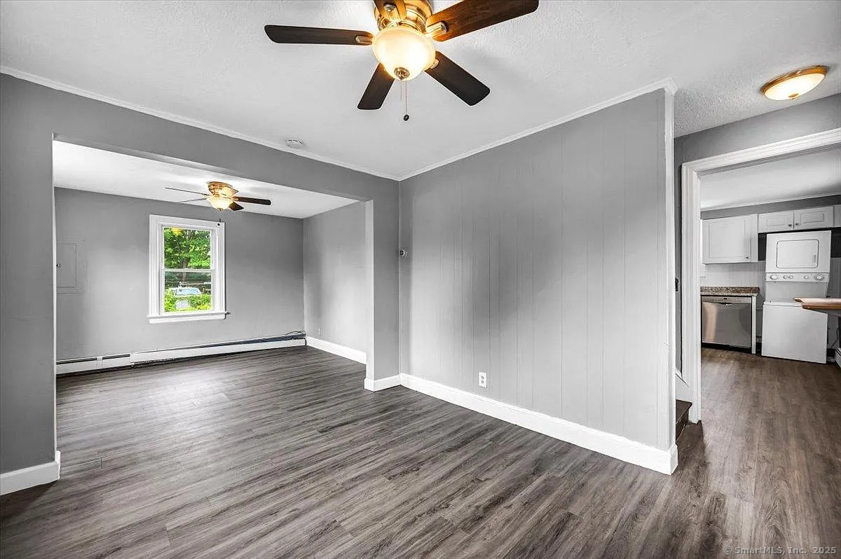 182 Trumbull Avenue Bridgeport CT 06606