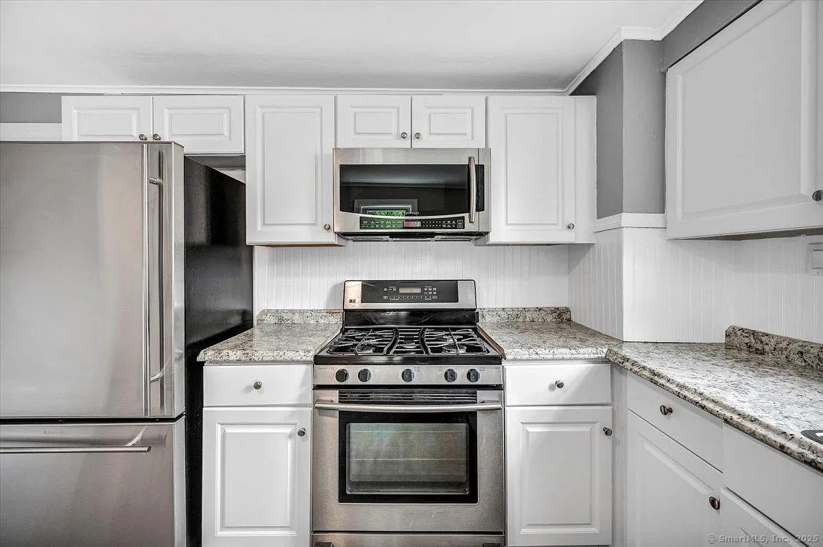 182 Trumbull Avenue Bridgeport CT 06606