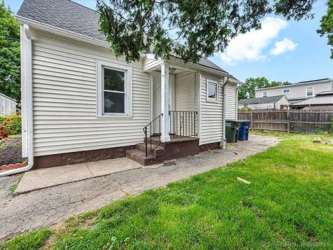 182 Trumbull Avenue Bridgeport CT 06606