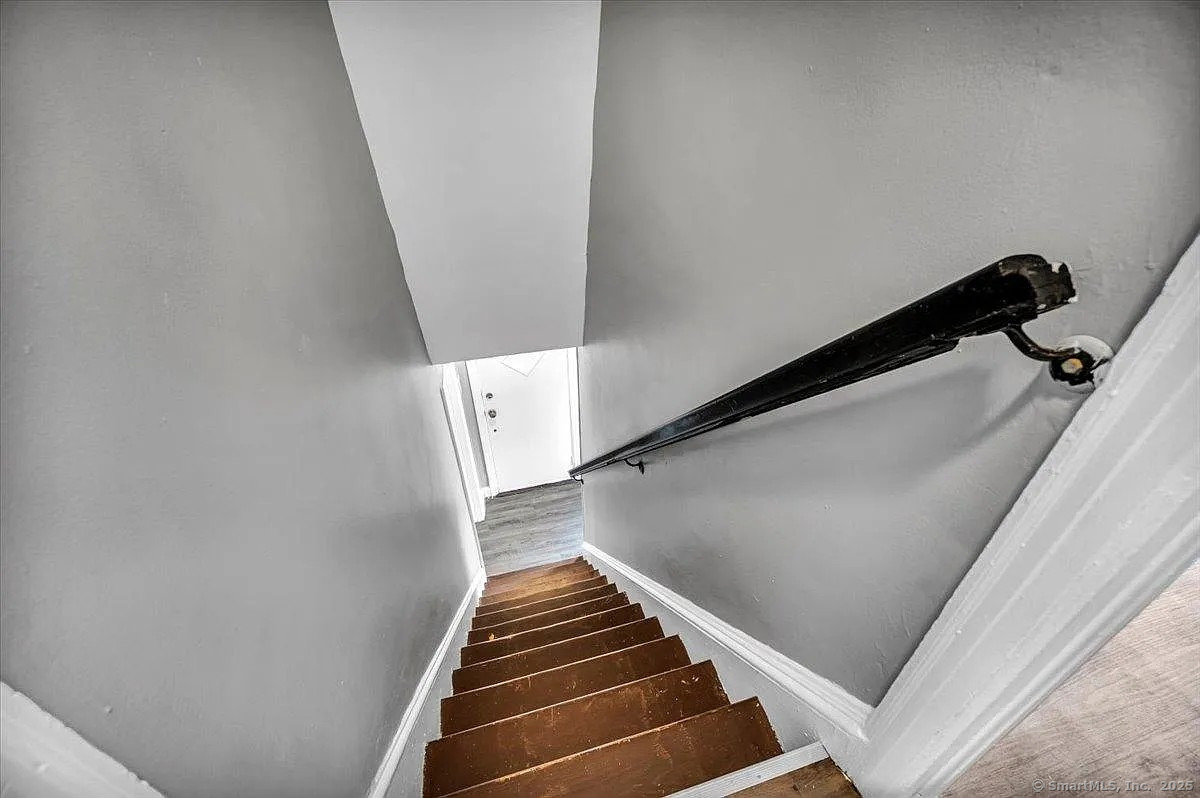 182 Trumbull Avenue Bridgeport CT 06606