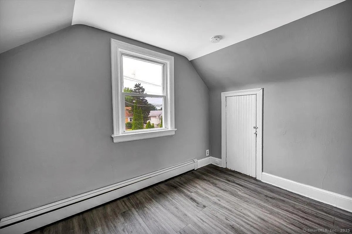 182 Trumbull Avenue Bridgeport CT 06606