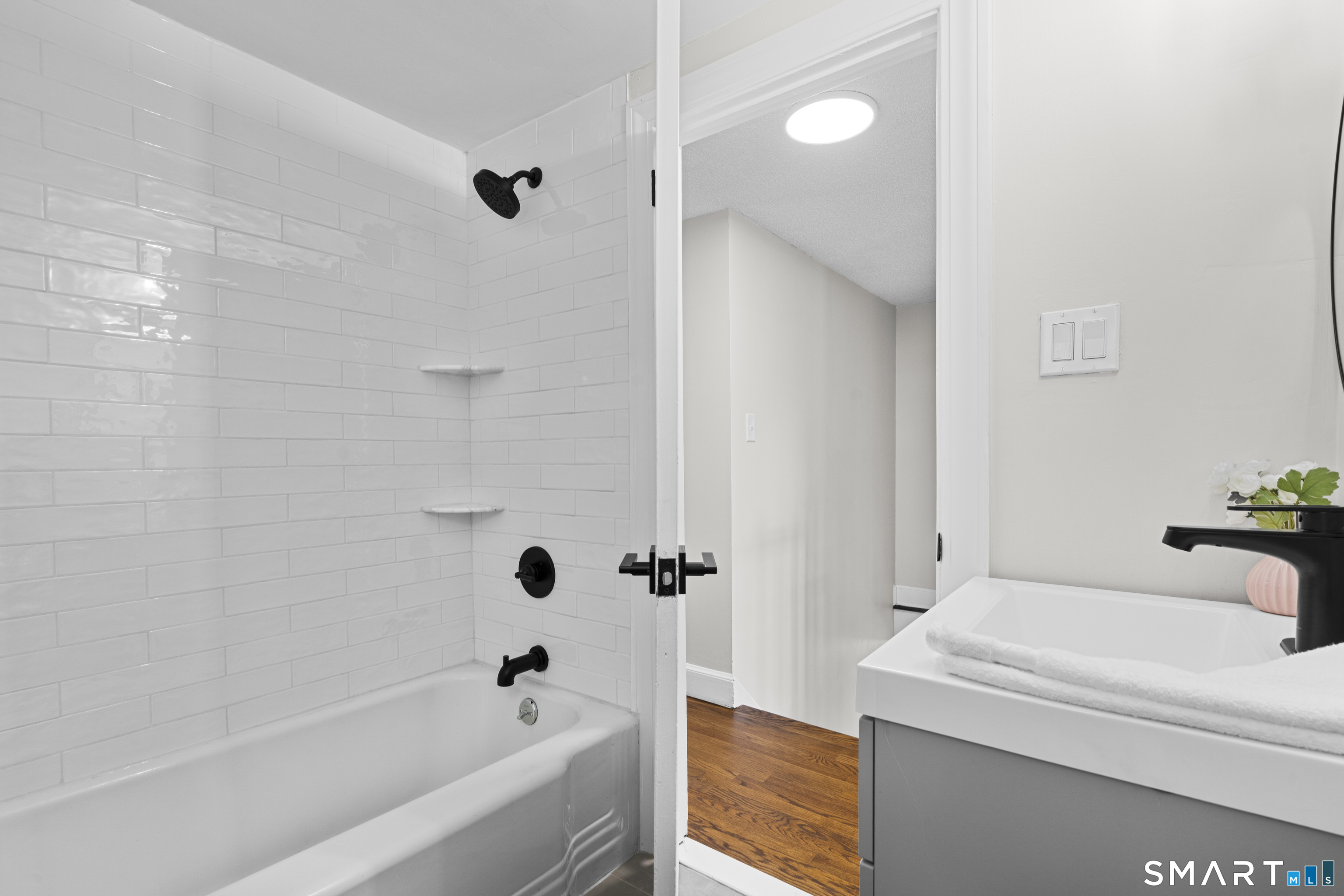 64 Fanway Avenue Bristol CT 06010