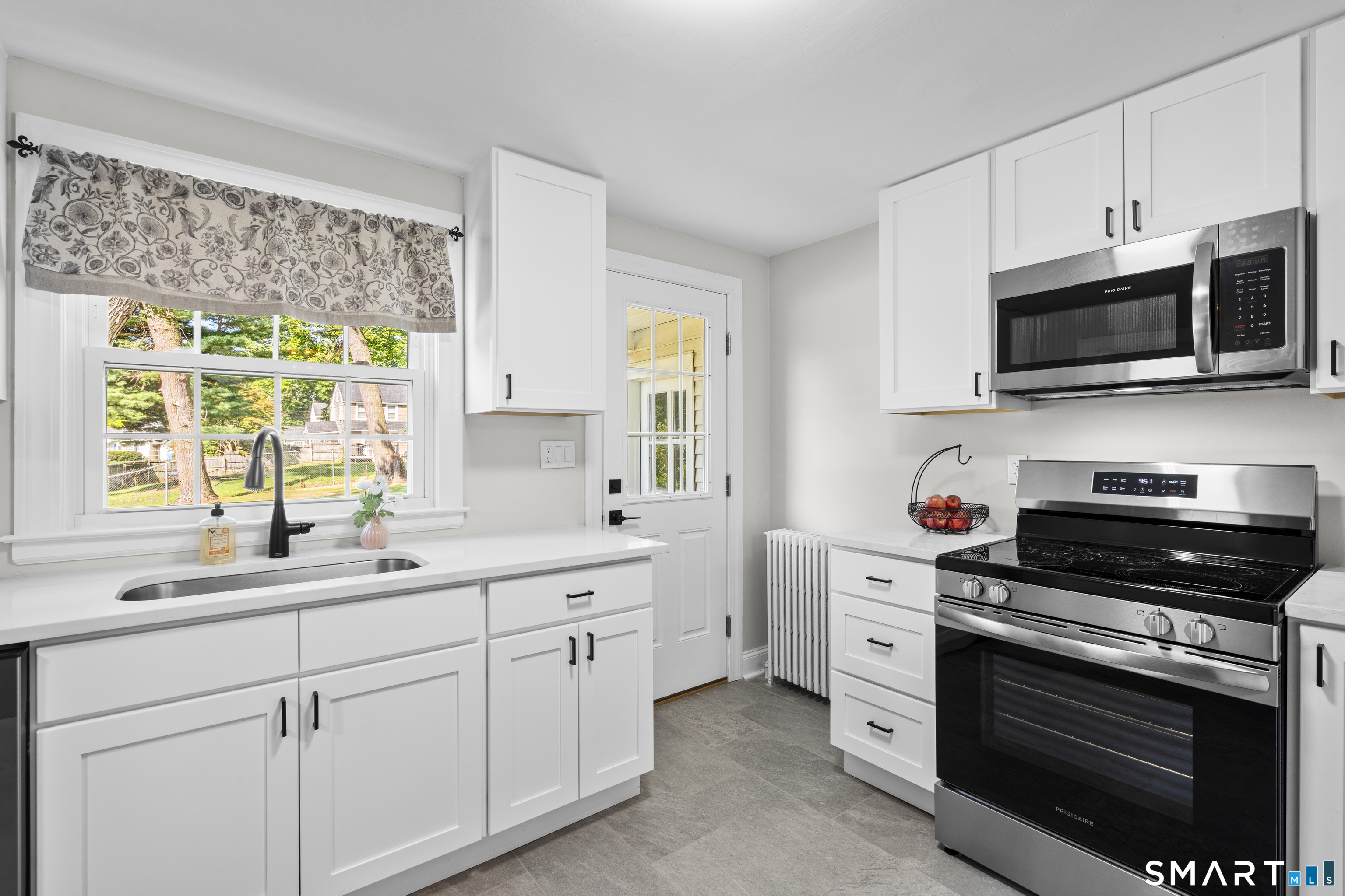 64 Fanway Avenue Bristol CT 06010