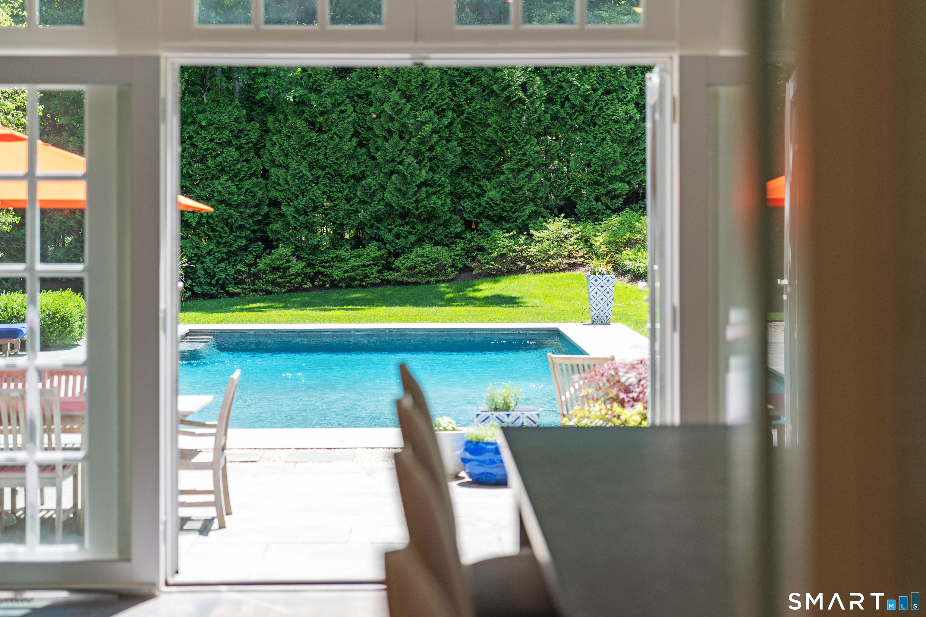 81 Lukes Wood Road New Canaan CT 06840