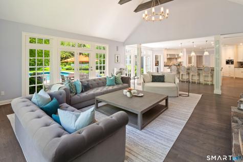 81 Lukes Wood Road New Canaan CT 06840
