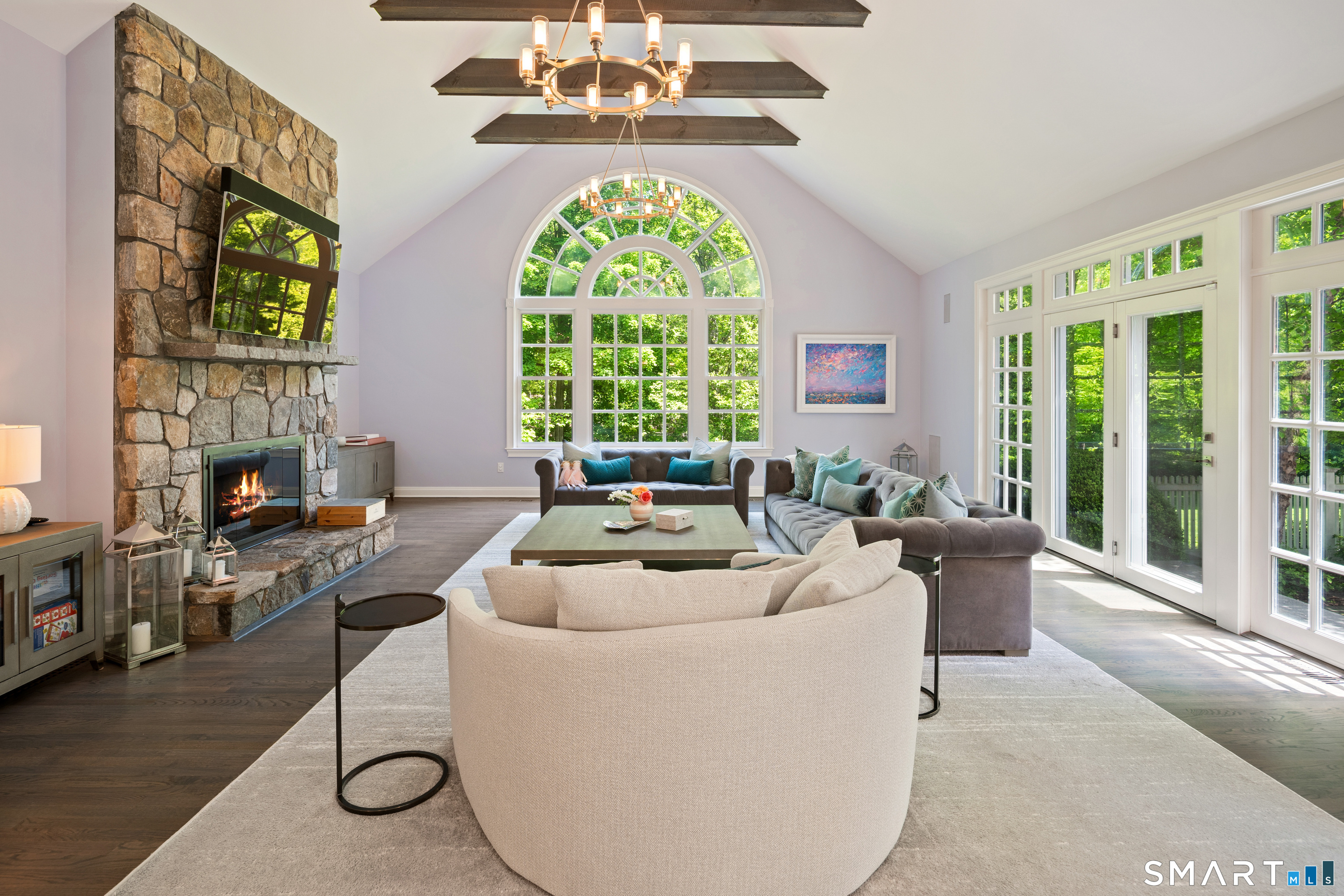 81 Lukes Wood Road New Canaan CT 06840