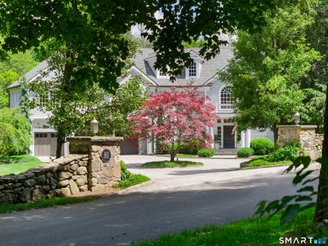 81 Lukes Wood Road New Canaan CT 06840