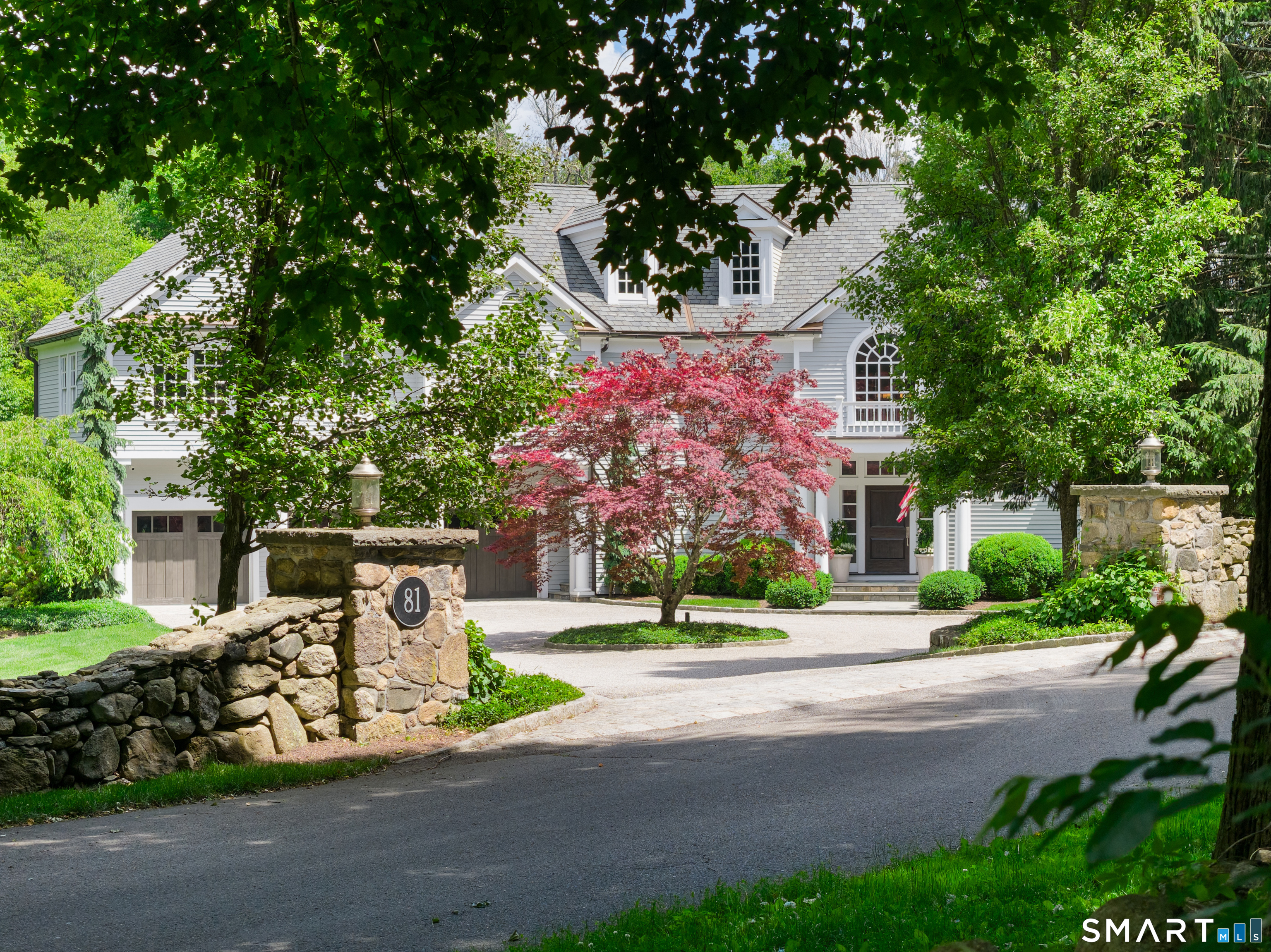 81 Lukes Wood Road New Canaan CT 06840