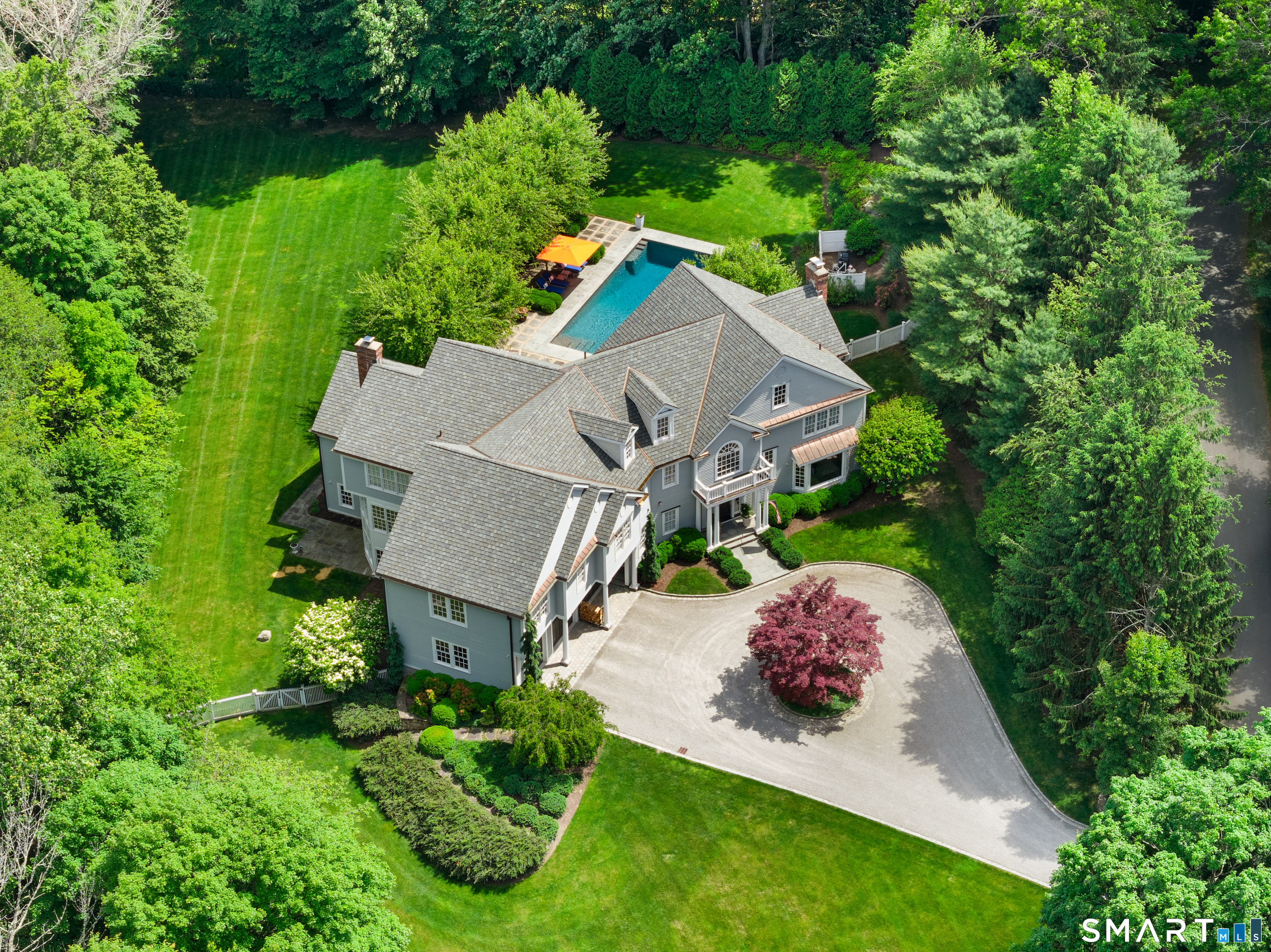 81 Lukes Wood Road New Canaan CT 06840