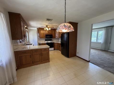 26 Maple Street Trumbull CT 06611
