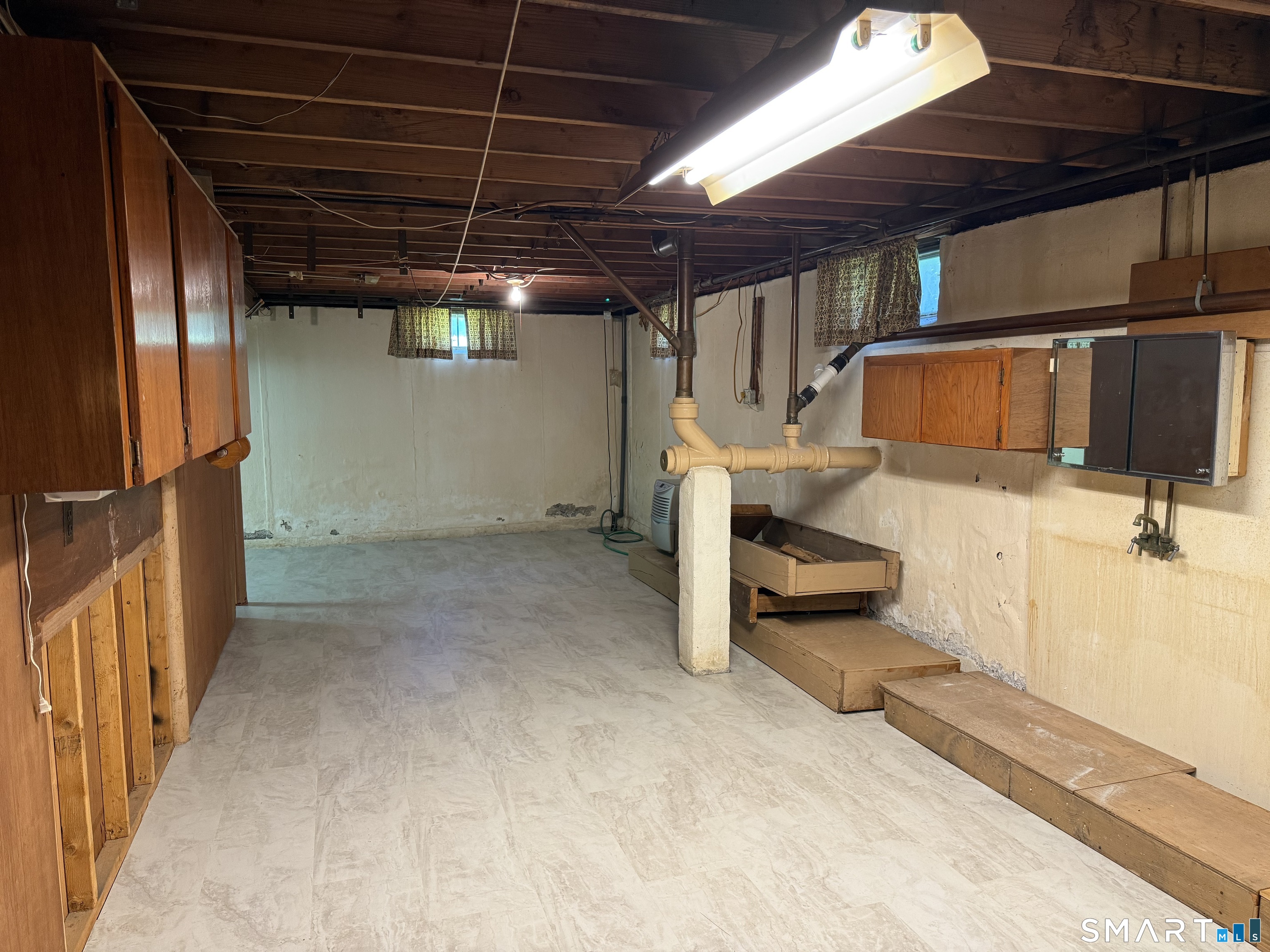 26 Maple Street Trumbull CT 06611