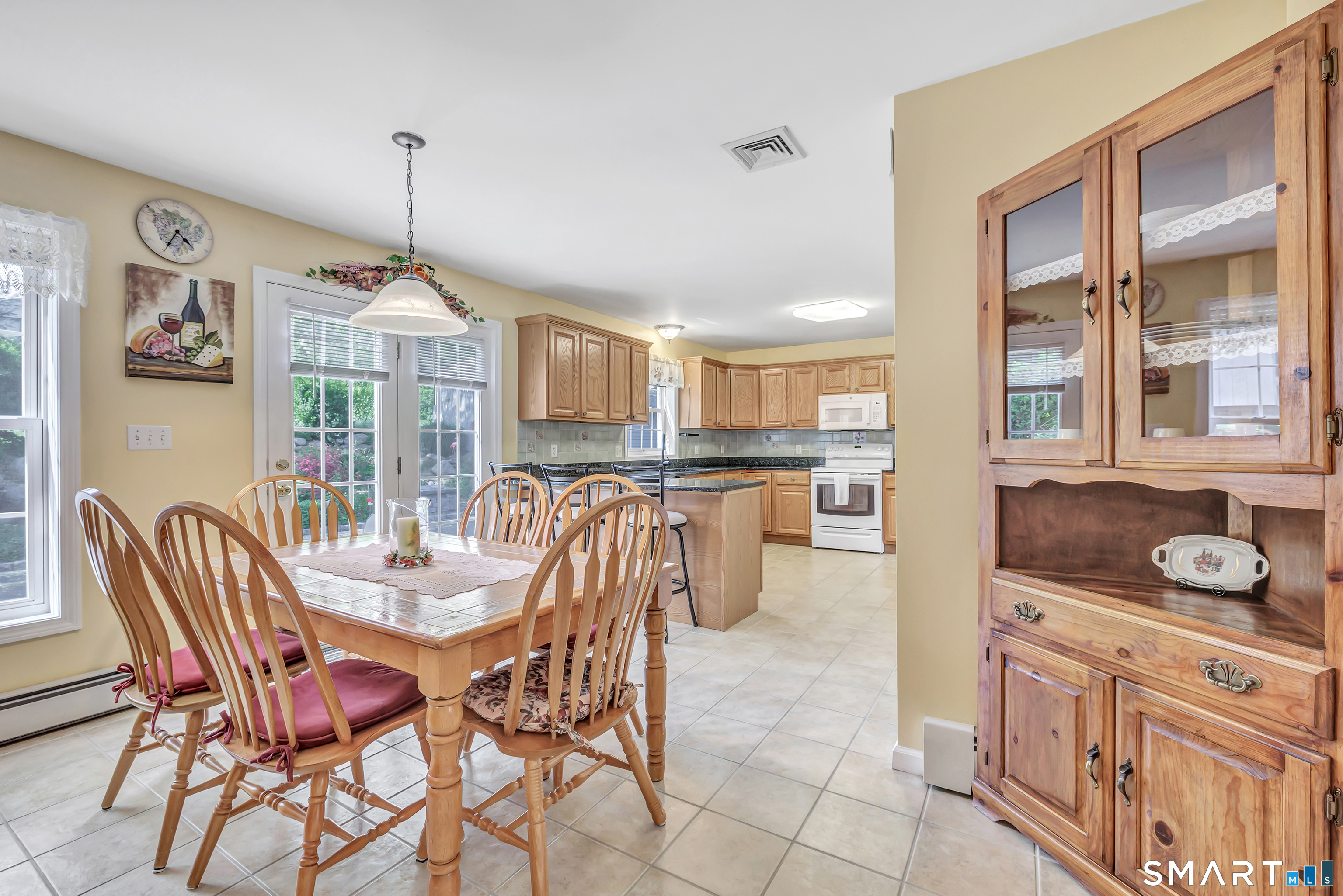 11 Jeanetti Drive Derby CT 06418