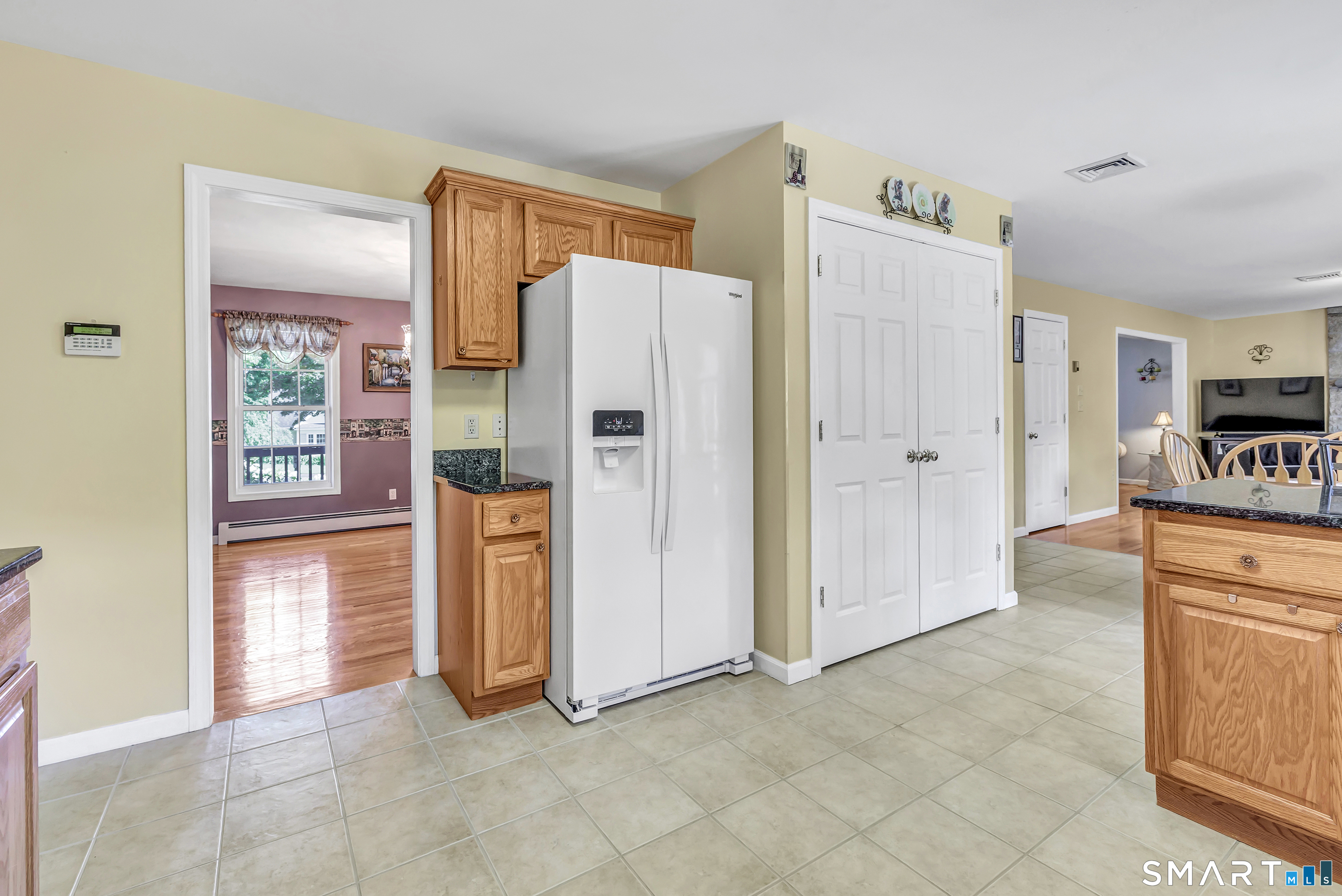 11 Jeanetti Drive Derby CT 06418