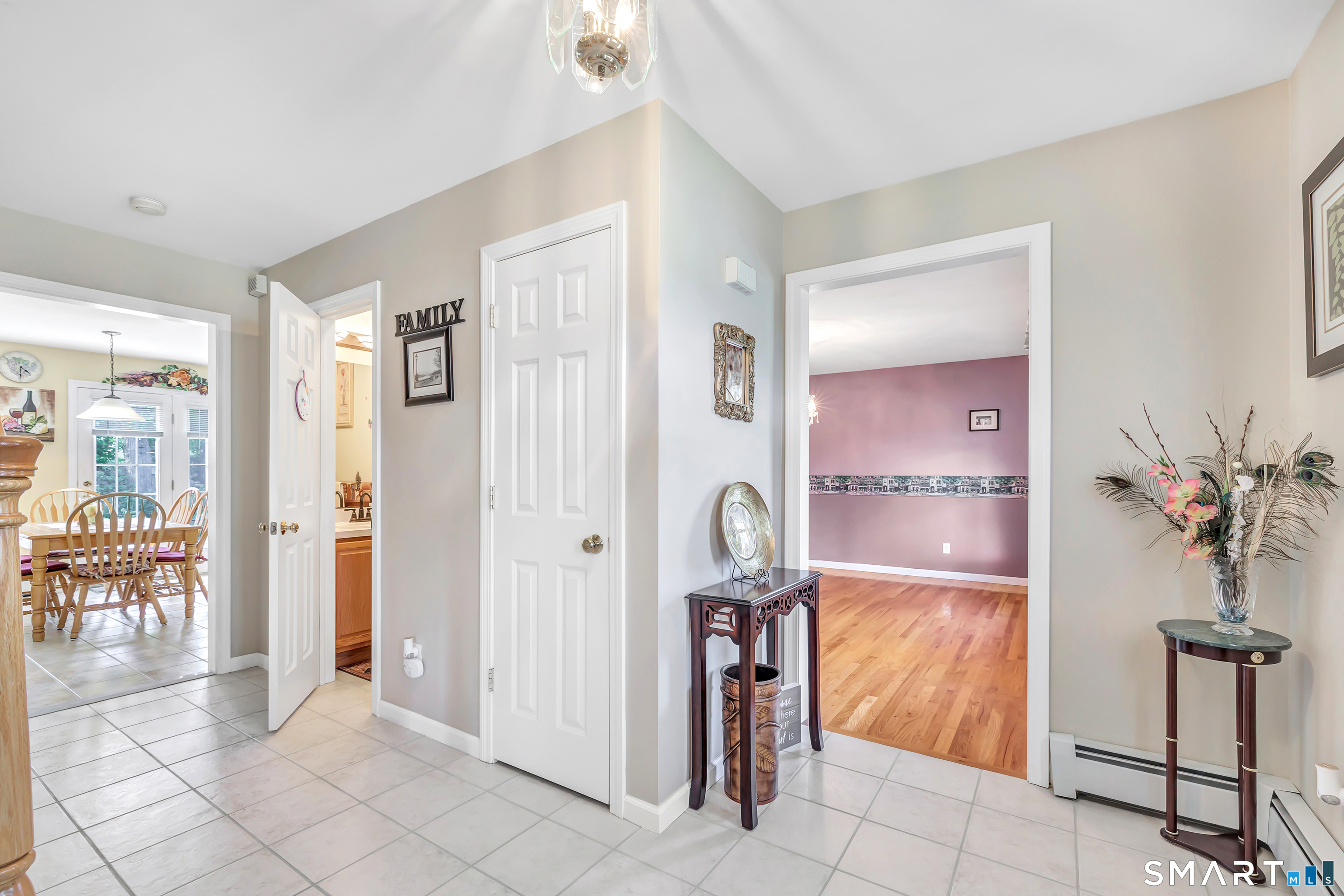 11 Jeanetti Drive Derby CT 06418