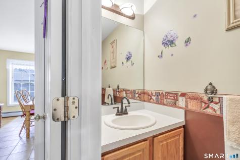 11 Jeanetti Drive Derby CT 06418