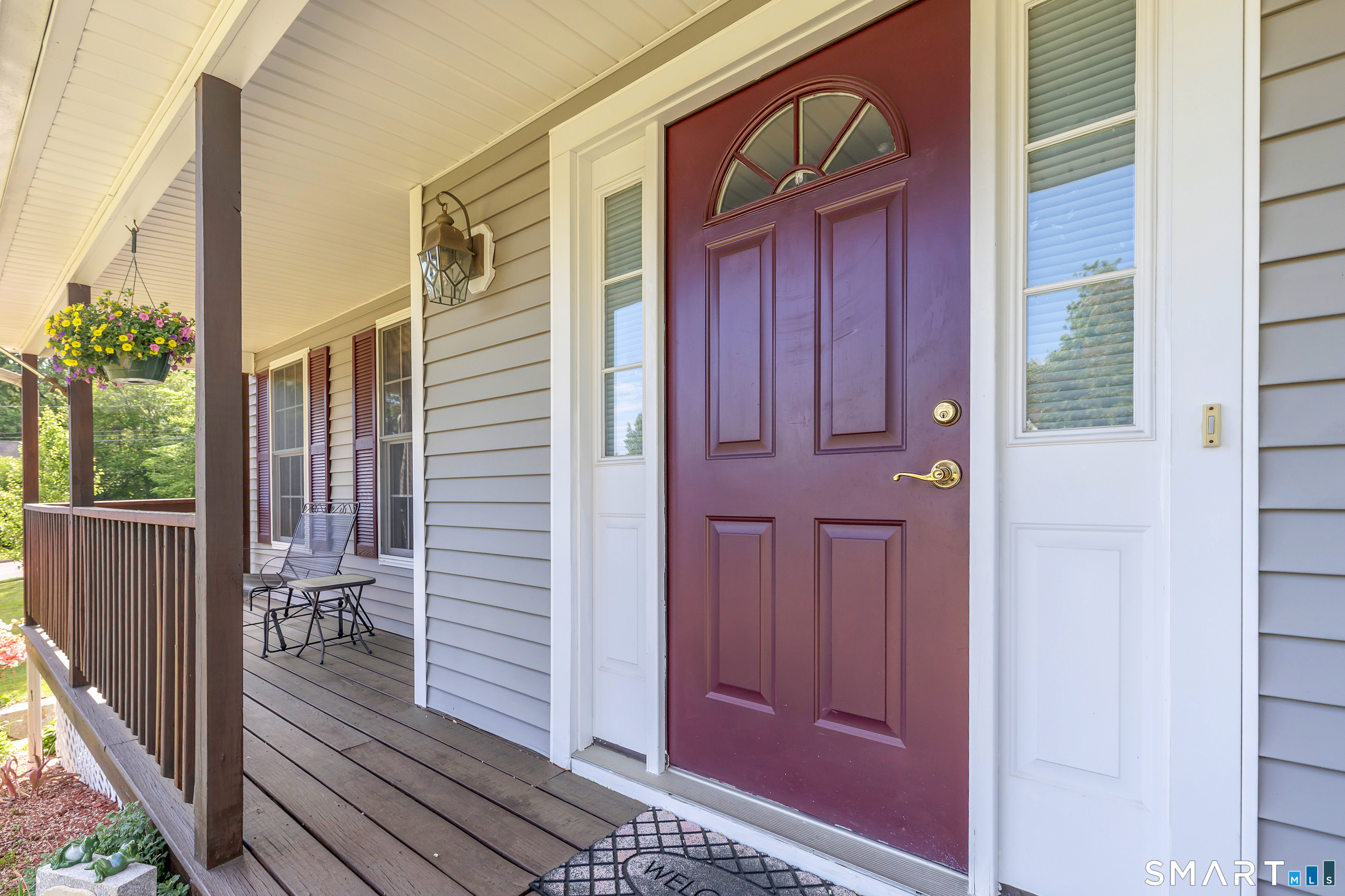 11 Jeanetti Drive Derby CT 06418