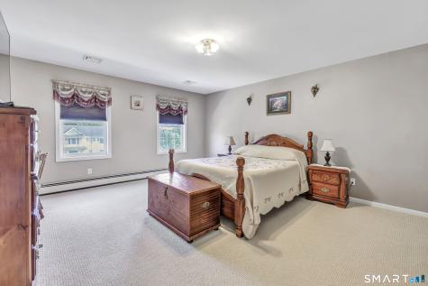 11 Jeanetti Drive Derby CT 06418